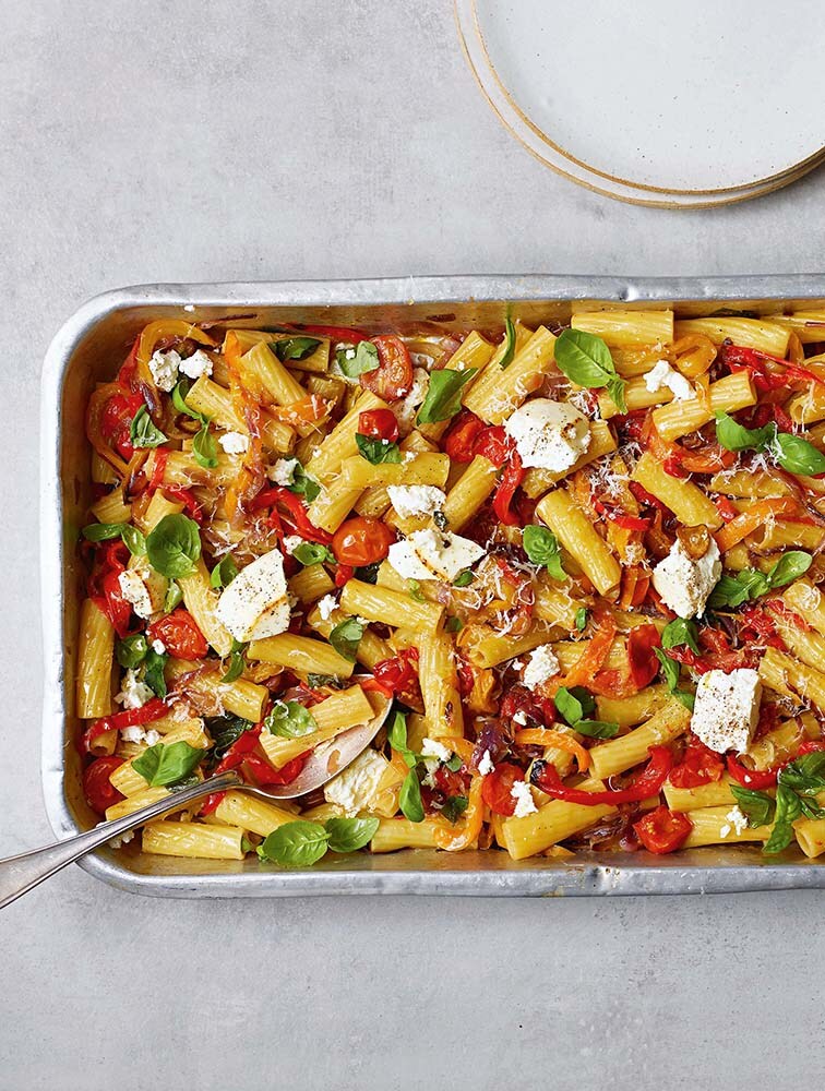 Jamie's Capsicum & Tomato Pasta Traybake With Rigatoni & Ricotta Recipe